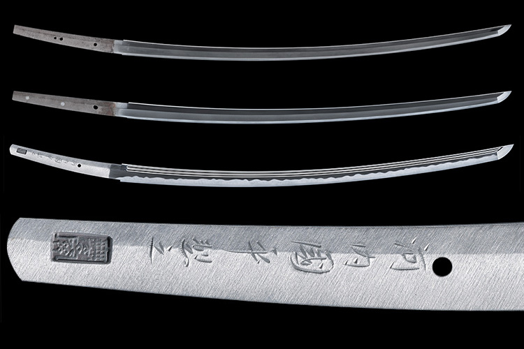 手掻包永、尻懸の作と極められた刀（上、中）と、奈良県吉野郡東吉野村平野で現在も作刀する河内國平刀匠の刀（下）