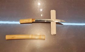 短刀 在銘 2振 無銘 1振 拵入