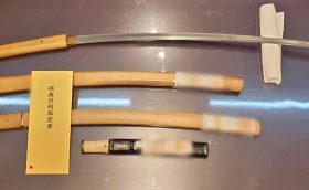 刀 在銘 1振 無銘 1振 脇差 無銘 2振 短刀 在銘 2振 保存刀剣鑑定書
