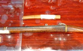 短刀 無銘 1振 火縄銃 1丁 他